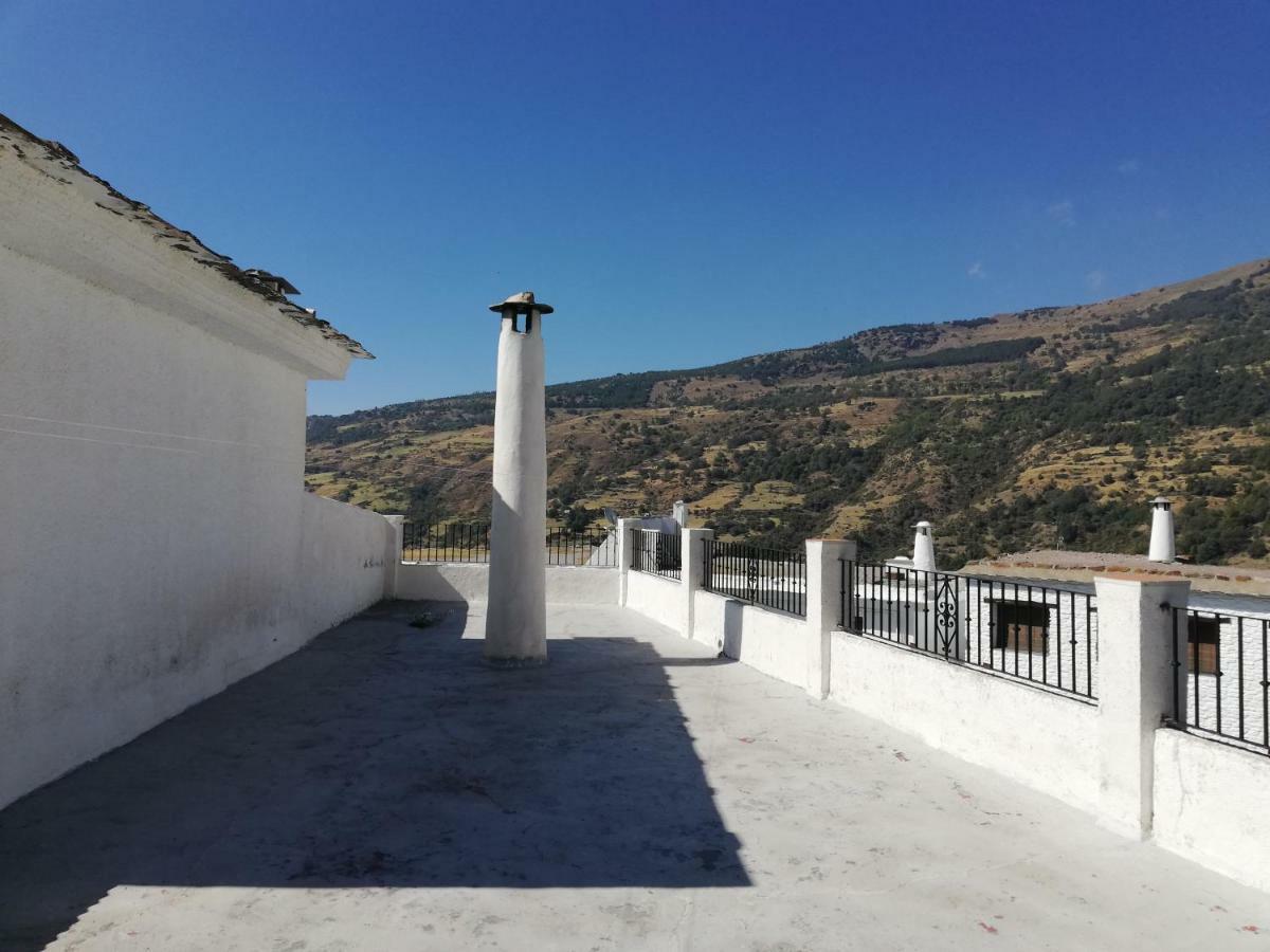 Apartamentos Cerro Negro Capileira Eksteriør bilde
